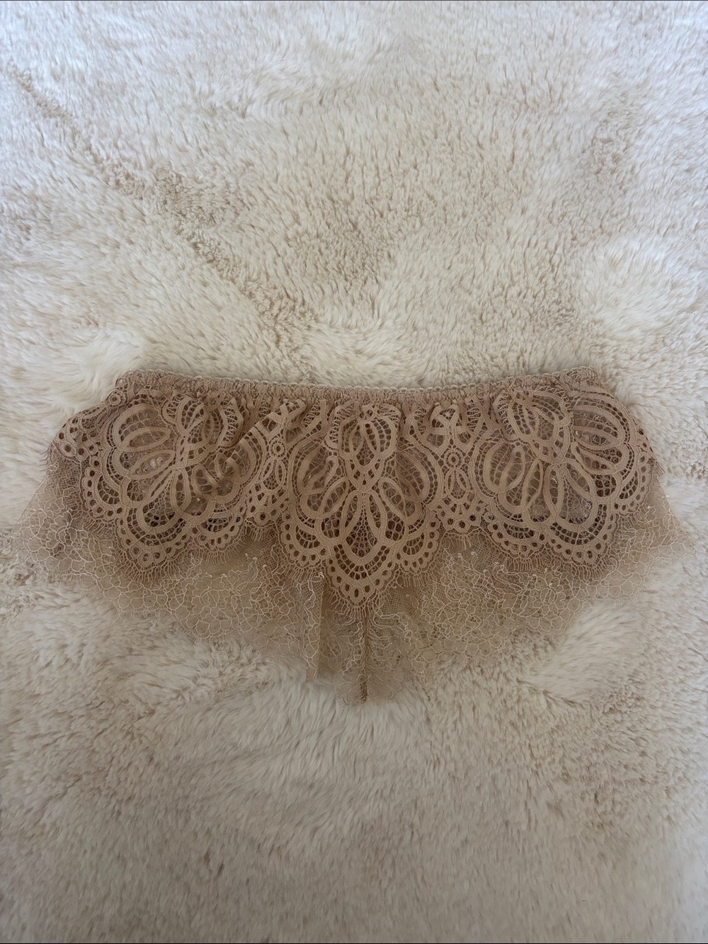 Victoria’s Secret Nude Lace Bandeau Bralette in Tan